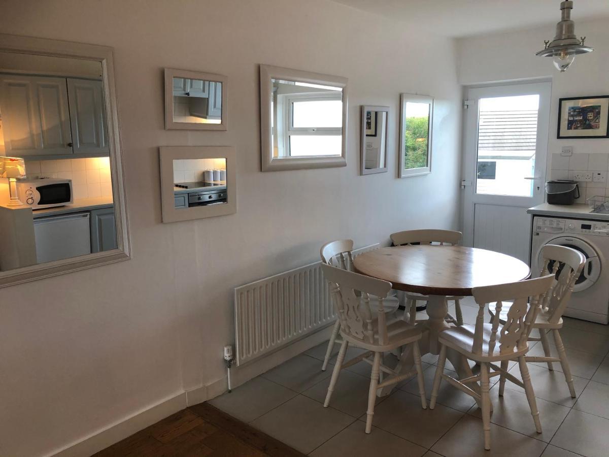 Nanny Willow'S Cottage Portballintrae Ngoại thất bức ảnh